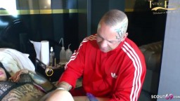 Nach dem Tattoo dein heißer Blowjob